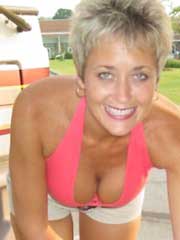 a sexy woman from Mount Prospect, Illinois